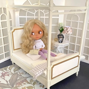 Four Poster Canopy Fashiondoll Bed 1/6 scale DIY kit – dollhouse bed for 12-13 inch 30 cm dolls