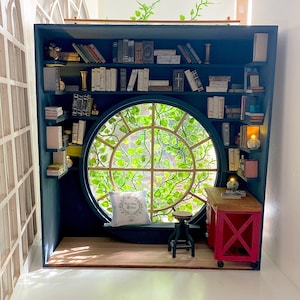 The Phantasy Library – 1-12 scale book nook room box display - DIY kit - Round window, library ladder, shelving, books included