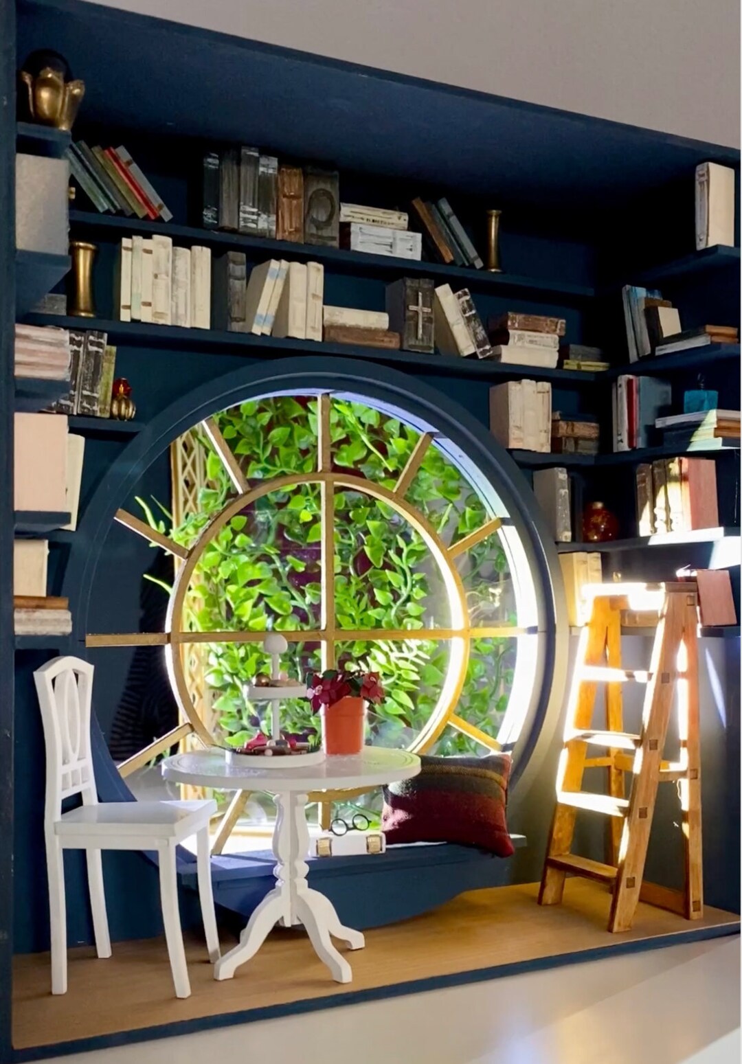 The Phantasy Library 1-12 Scale Book Nook Room Box Display DIY Kit ...