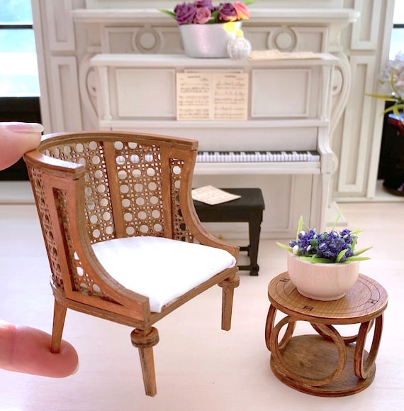 Empire Club Chair / Side Table – 1/12 scale miniature KIT