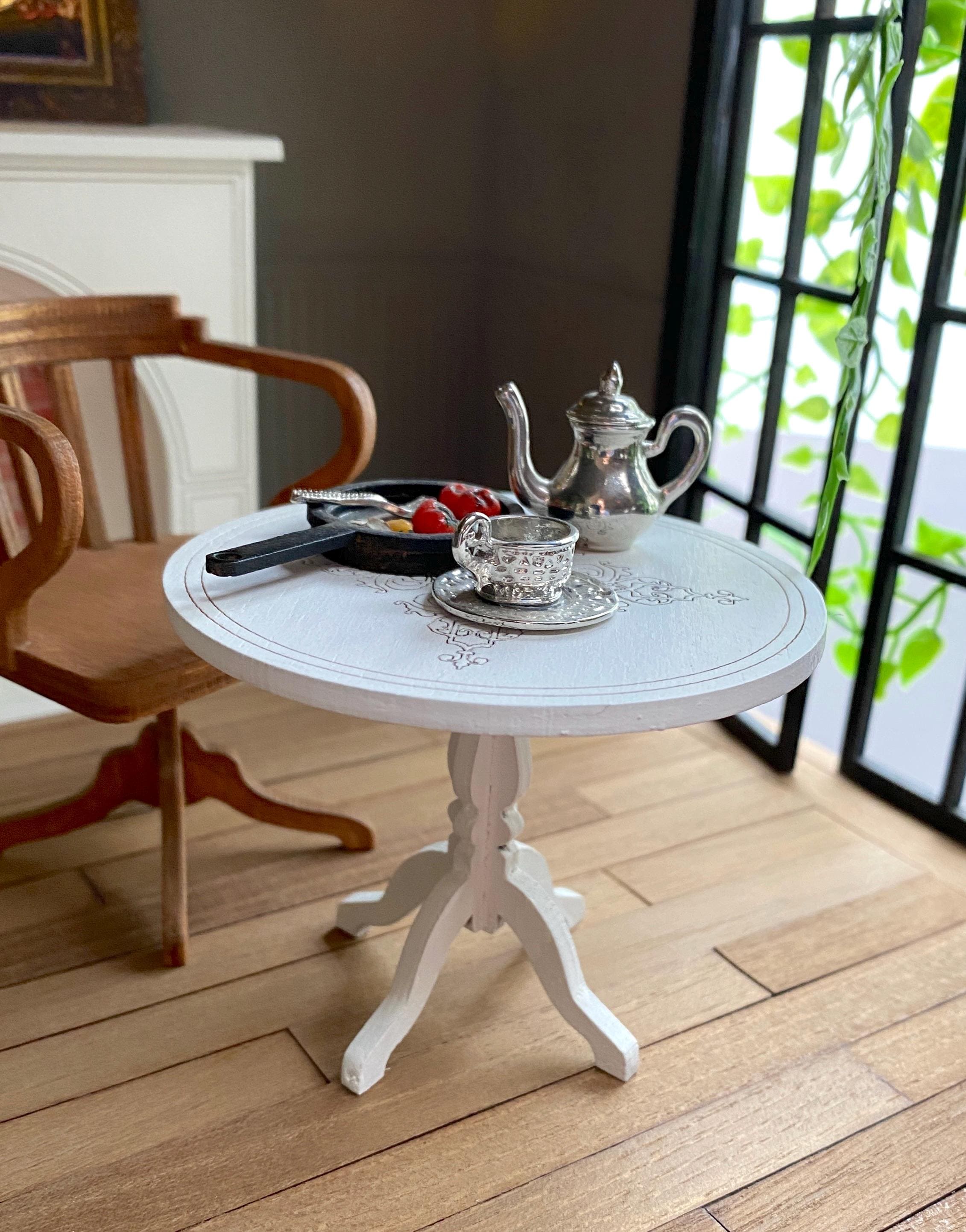 Tavolino Da Caff&egrave; Trasparente Scala 1:12 Per Casa Delle Bambole &ndash; Moderno E Compatto