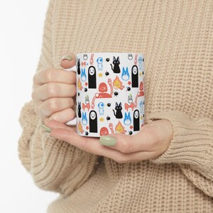 Tazza in ceramica Studio Ghibli ispirata a Totoro e Kiki, 11 oz 15 oz immagine 11