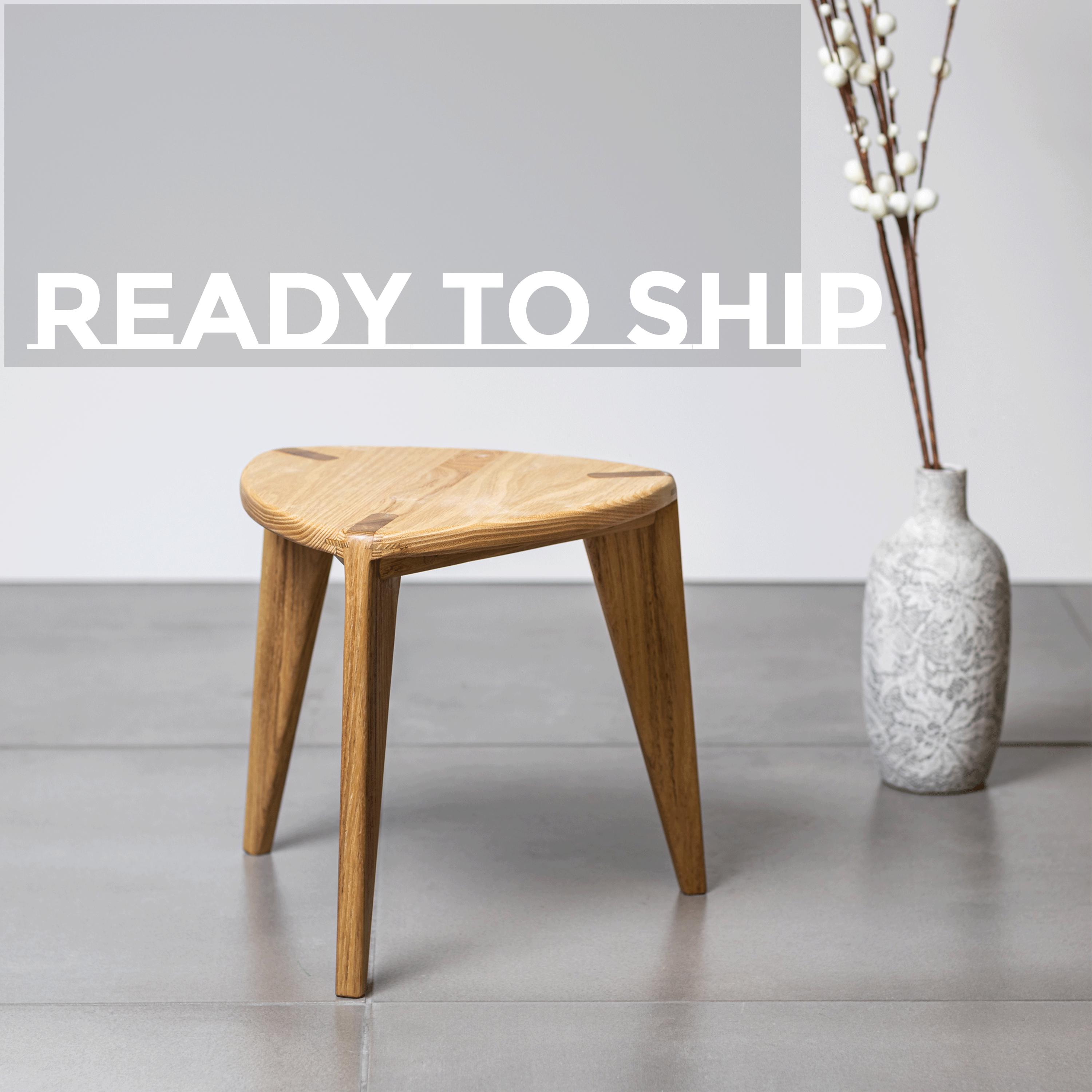 Three legged stool - Etsy 日本