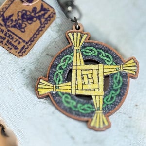 Brigid's Cross Wood Keychain