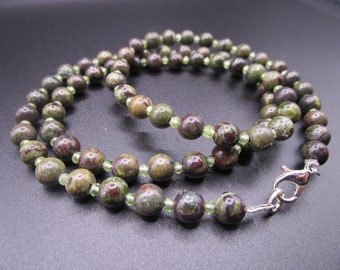 longer green Bloodstone Peridot Necklace