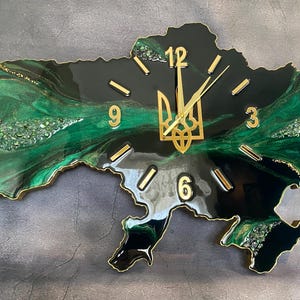 Ukraine Map Resin Wall Clock, Ukrainian Gift, Patriotic Decor, Handmade Wall Art, Trident
