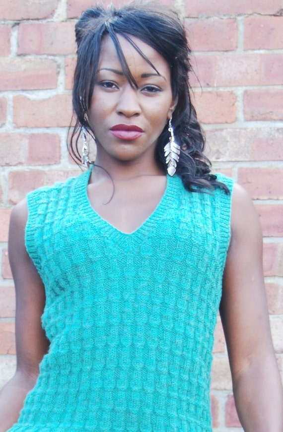 Vintage Green Sleeveless Preppy Indie Knitted Jum… - image 1