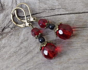 Vintage earrings with Bohemian glass beads - siam, dark, red, blood red, black & bronze