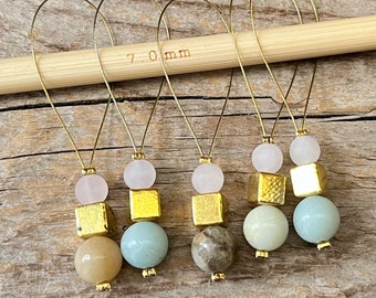 5 stitch markers with amazonite and rose quartz - stitch counter - gold - set - knitting, knitting aid stitch marker stitch counter, cube