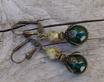 Great vintage earrings with Bohemian glass beads - green, fir green, khaki, emerald & bronze