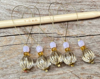 5 stitch markers with Czech glass beads / acrylic beads - marker stitch counter - pink opal honey gold - set - knitting, knitting aid