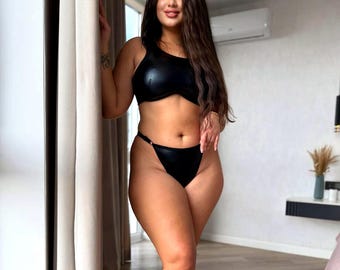 Niet-doorschijnende lingerieset: mono-draad top en slip met hoge taille in mat Biflex | Gouden hardware | S-4XL