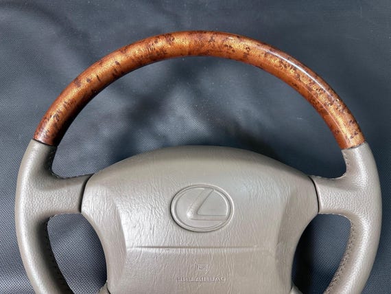 レクサス LX470 1998–2002 純正ステアリングホイール 再生 J100