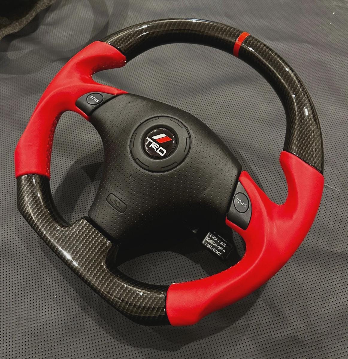 TRD Style Carbon Fiber Steering Wheel for Toyota MR2 Spyder