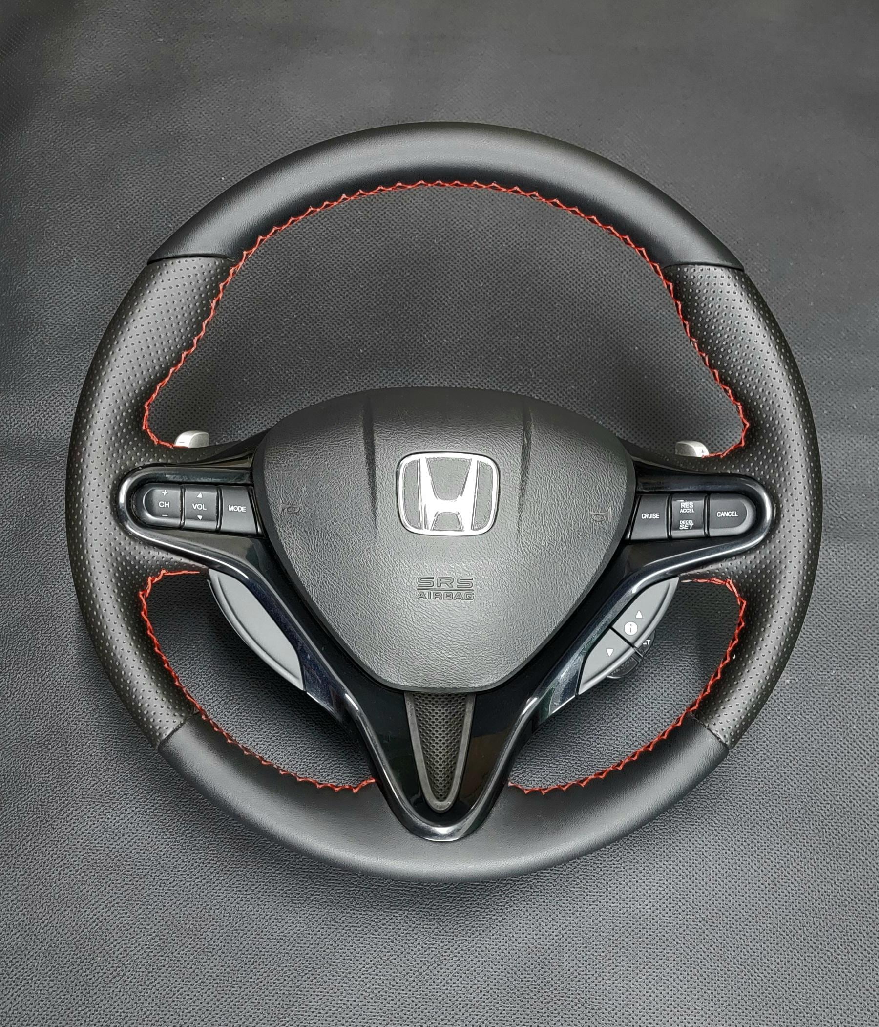 Honda Civic 8th Generation Steering Red Stitch Leather | Paddle