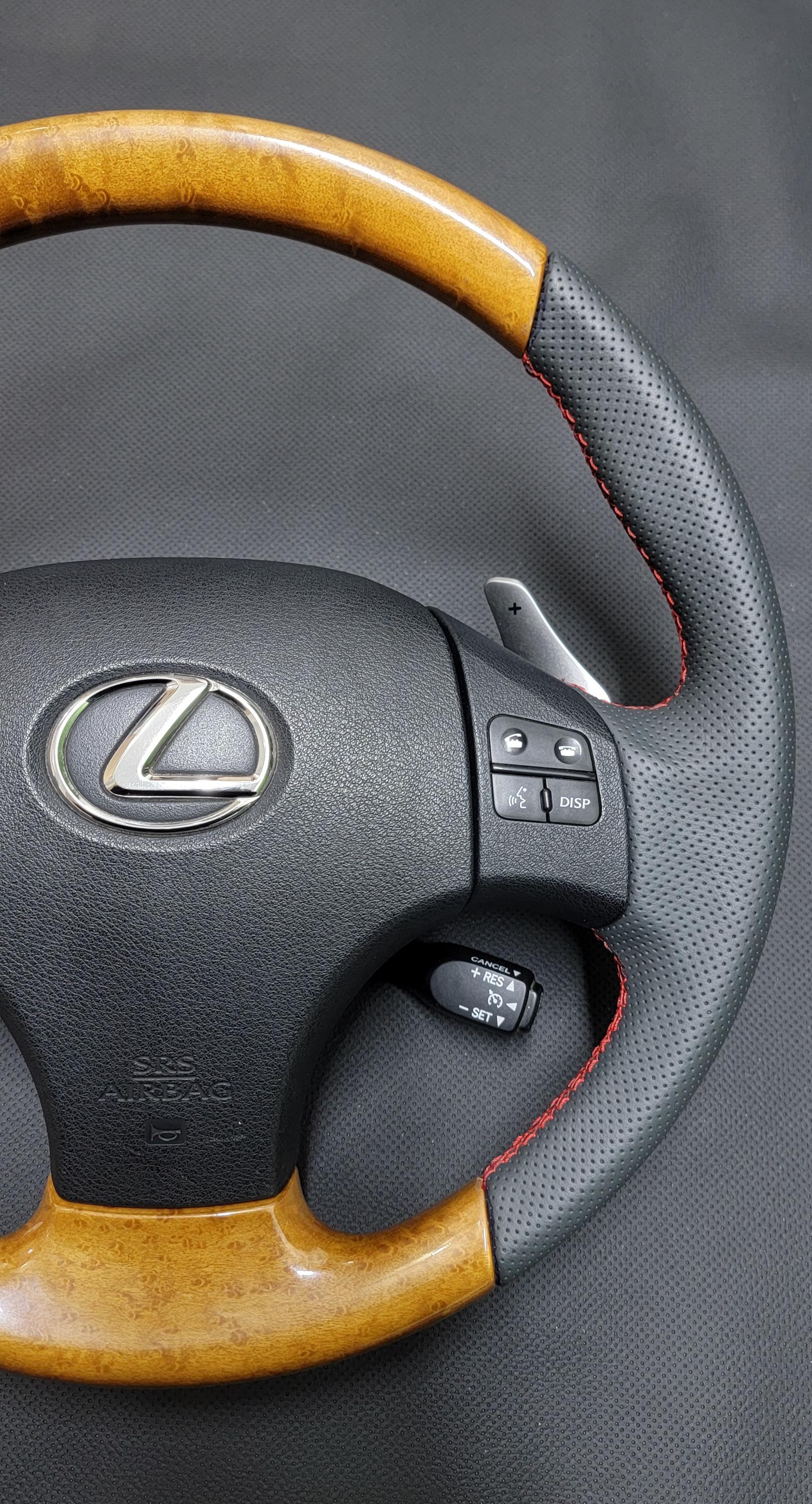 Lexus IS250 350 / GS350 430 / LS460 / RX350 Steering Wheel | Wood