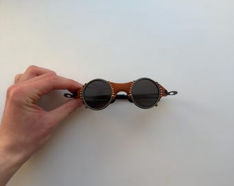 Gafas de sol polarizadas Oakley Mars X-Metal, estilo vintage, estilo steampunk, redondas, con protectores laterales de cuero, gafas de diseño futurista.