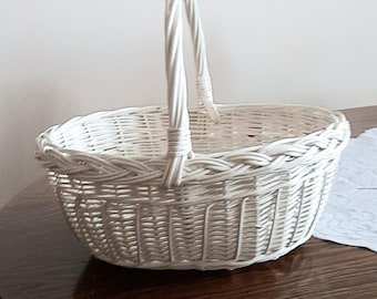 Wicker basket