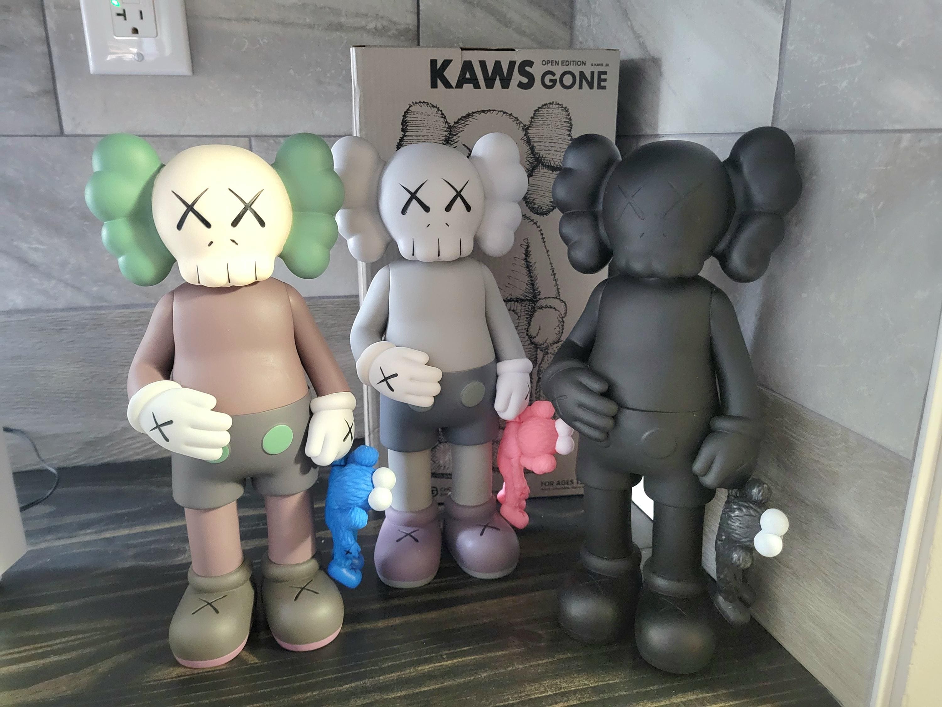 Kaws Pillow - Etsy