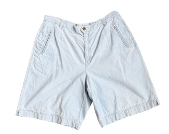 Vintage Liz Claiborne Women's Sz 16 Light Wash 100% Cotton High Waisted Shorts