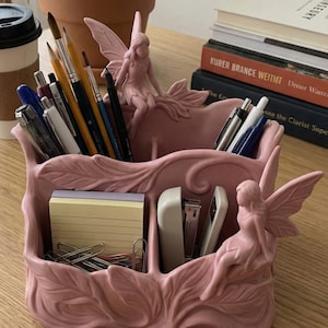 Organizador de mesa com pingente de fada encantadora