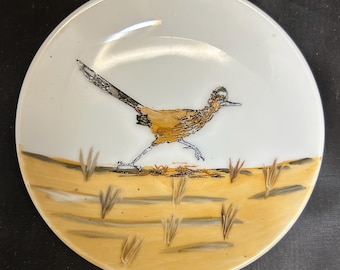 Vintage 4” Decorative Collectible Ceramic Roadrunner Plate