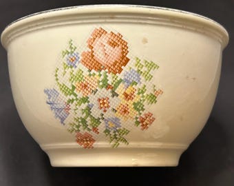 Vintage Kitchen Craft Ovenware / Homer Laughlin 6-1 / 2 ”Crosstitch Floral Rose Rührschüssel - KOSTENLOSER VERSAND
