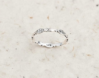 Minimalist Dainty Fish Ring 925 Sterling Silver Stacking Band Ocean Lover Gift
