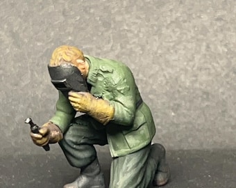 Figurine de soudeur allemand de la Seconde Guerre mondiale à l'échelle 1/35 – Diorama en résine