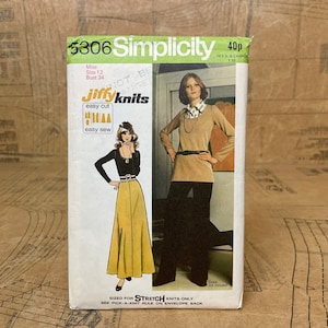 Original 1970s Sewing Pattern. Simplicity Jiffy Knits Pattern 5306. Trousers, Maxi Skirt & Tunic. Bust 34&quot;