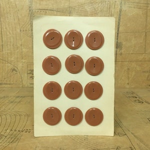 Botones de caramelo redondos Art Deco, 12 botones en la tarjeta original