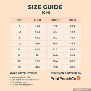 Size guide chart in centimeters for England vs Croatia football t-shirt.