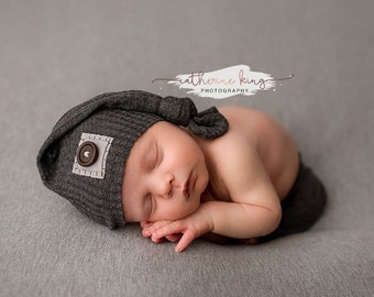 Newborn Photo Prop Outfit: Handmade Sleepy Hat & Pants Set