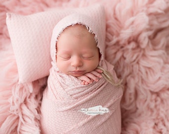 Newborn Girl Photo Props, Newborn Pillow, Newborn Boy, Newborn Photo Prop, Baby Bonnet, Newborn Wrap Set, Newborn Stretch Wrap