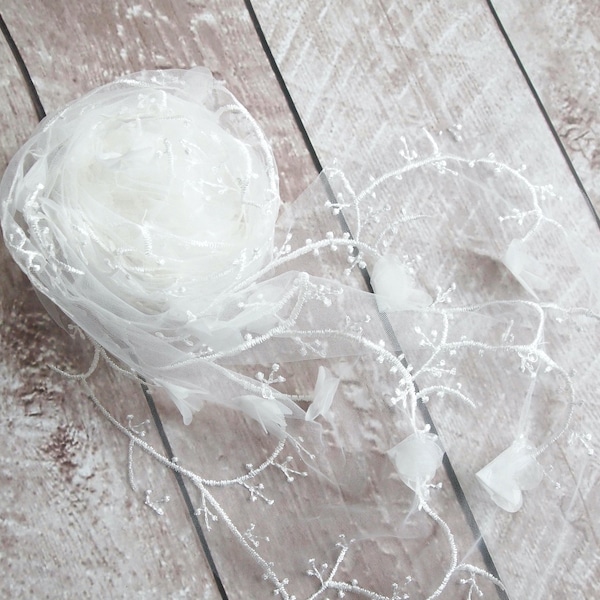 Newborn White 3D Embroidered Sheer Lace Basket Filler Layer for Newborn Photography, Tulle Fabric Wrap Photoshoot, Cake Smash Birthday