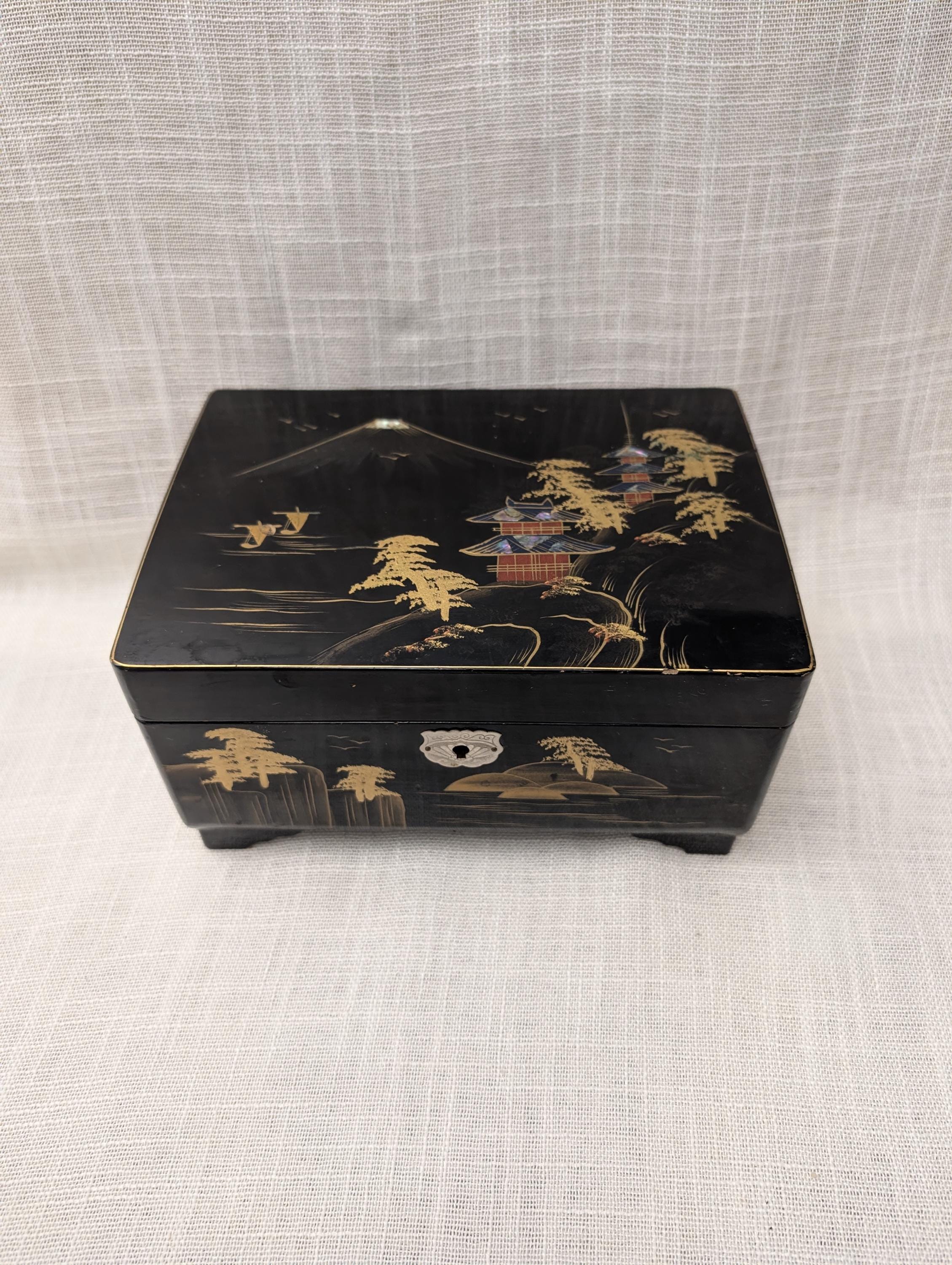 Vintage Japanese Jewelry Boxes - Etsy