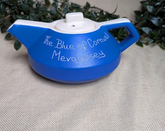 The Blue of Cornwall Teapot – Mevagissey Vintage Cornish Souvenir Pottery