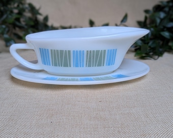 Vintage JAJ Pyrex Gravy Boat – Mid-Century Opal Glass, Blue Green Stripe