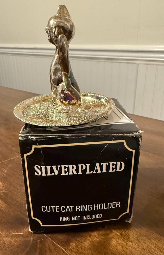 Silver-Plated Cat Ring Holder - image 6