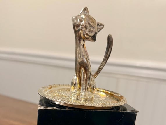 Silver-Plated Cat Ring Holder - image 1