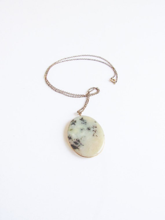 Mossy Agate Vintage Cameo Necklace on a Gold Tone… - image 1