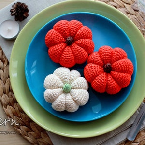 Crochet Pattern Crochet Pumpkins Pattern No. 004 INSTANT DIGITAL DOWNLOAD image 3