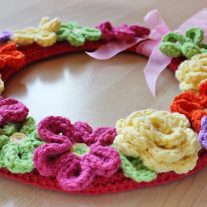 Crochet Pattern Crochet Flower Wreath Pattern No. 044 INSTANT DIGITAL DOWNLOAD image 2