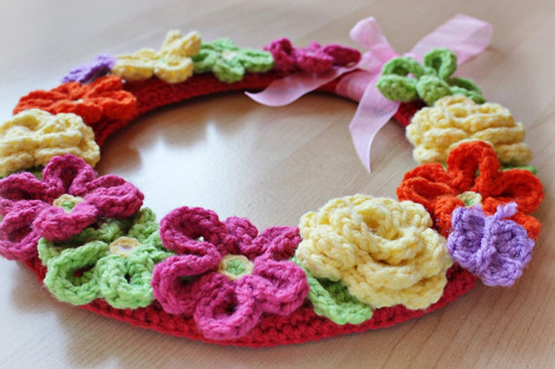 Crochet Pattern Crochet Flower Wreath Pattern No. 044 INSTANT DIGITAL DOWNLOAD image 2