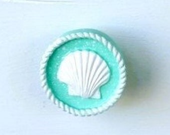 Seashell Cabinet Knob, Seafoam Green Modern Drawer Pulls, Blue Beach House Dresser Drawer Knobs, Furniture Knobs, Cabinet Hardware