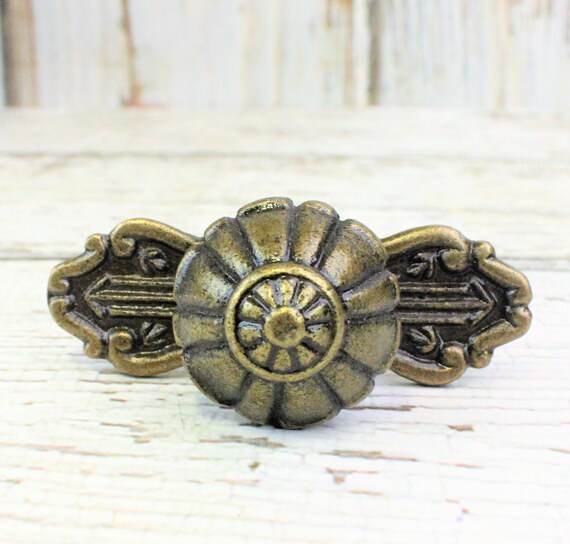 Antique Brass Knobs Gold Drawer Knobs Antique Gold Dresser Etsy