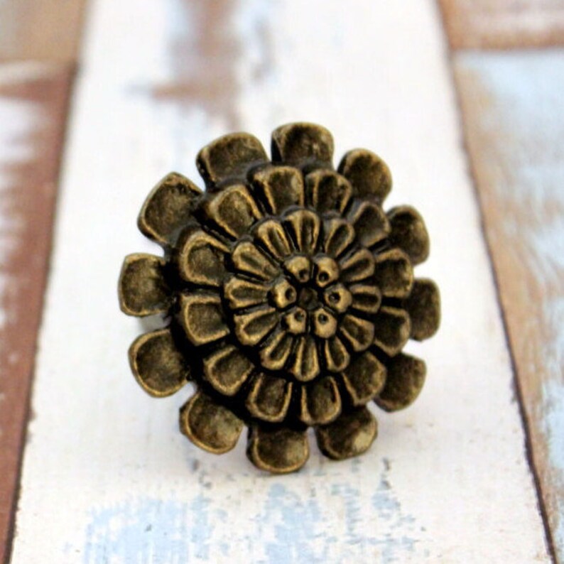 Gold Flower Knob Knobs Vintage Gold Knob Gold Etsy