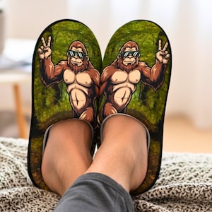 Bigüße Hausschuhe, Sasquatch Schuhe, Yeti Haus Hausschuhe, Schlafzimmer Hausschuhe, Herren Neuheit Hausschuhe Lustige Geschenkidee Humor