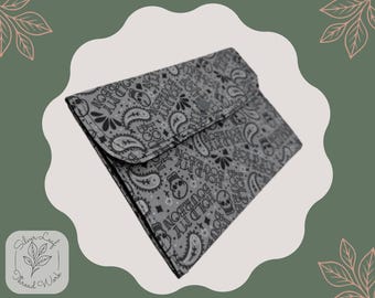Handmade Bourbon Skull Paisley Wallet | Two-Pocket Snap Card Holder