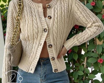 Cable Knit Cardigan: Classy Button-Up Cardigan - Cosy Women’s Winter Essential